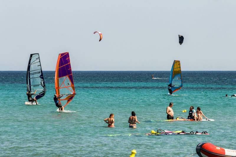 7-greek-islands-lemnos-windsurf-kitesurf-centre-keros-bay1-800x533-jpg.jpg