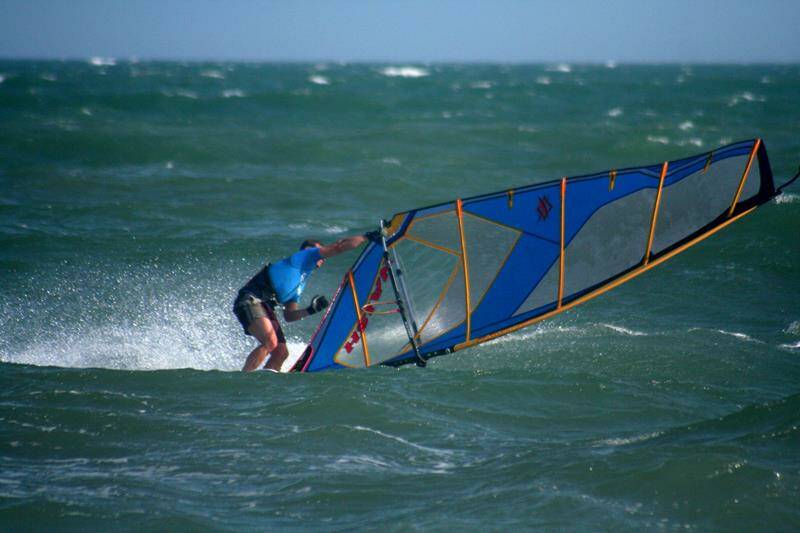 16-vietnam-windsurf-holiday-windchimes-action4-800x533-jpg.jpg