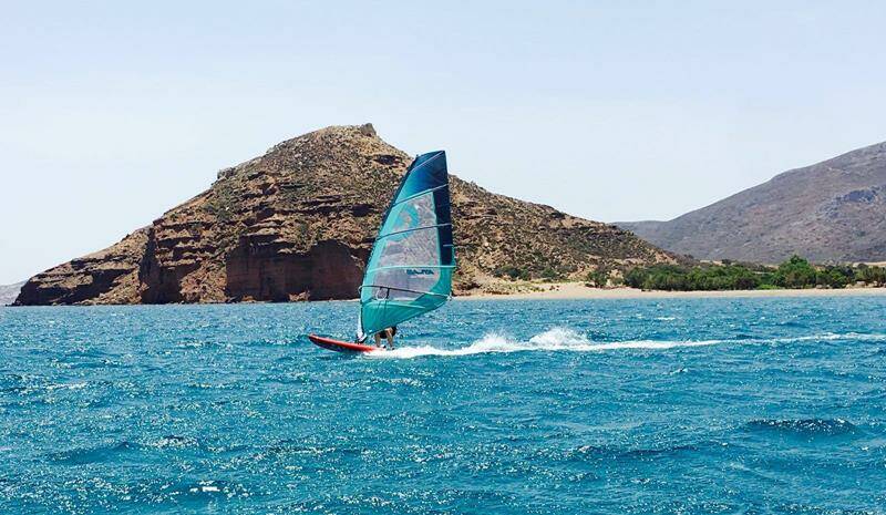 36-crete-windsurfing-centre-beach-holiday-palekastro-bay-flat-water-slalom-800x465-jpg.jpg