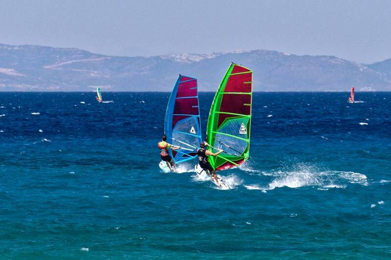 3-samos-kokkari-windsurf-bike-centre-greece-windsurfing-holiday-windsurf-action3-800x533-jpg.jpg