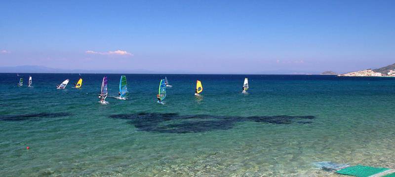 9-samos-kokkari-windsurf-bike-centre-greece-windsurfing-holiday-sailing-area-800x359-jpg.jpg