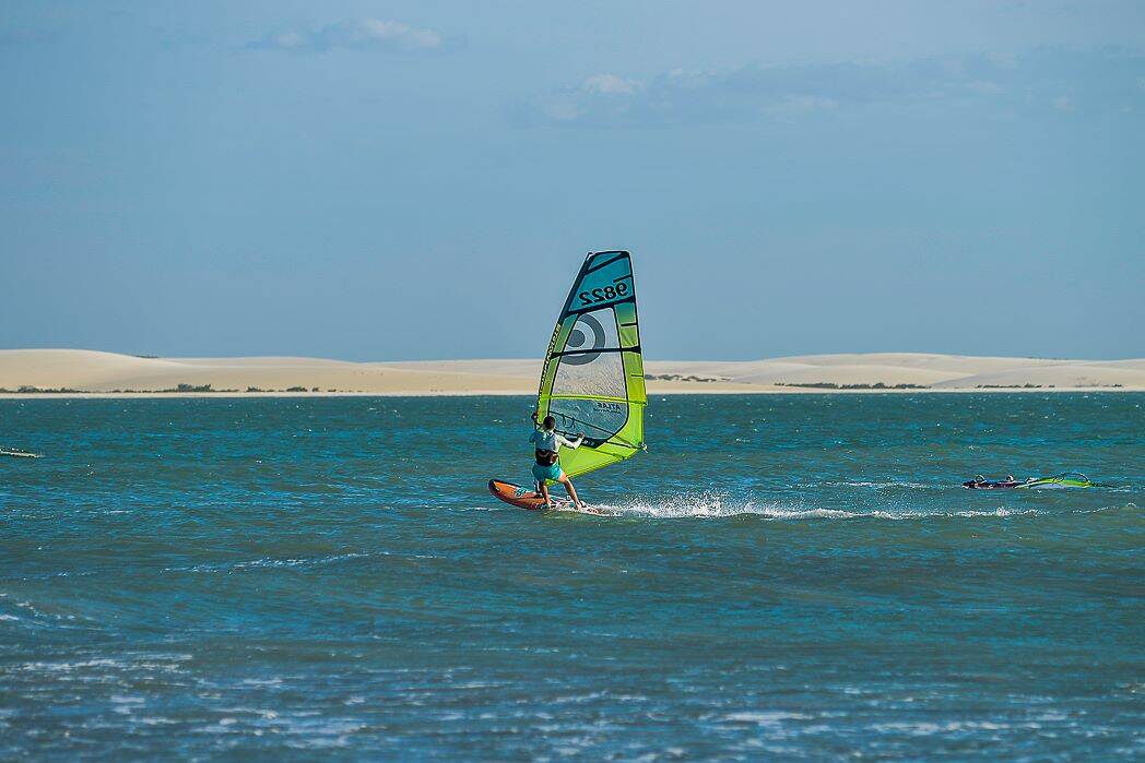 brazil-jericoacoara-windsurf-holiday-centre-rental-freeride1-jpg.jpg