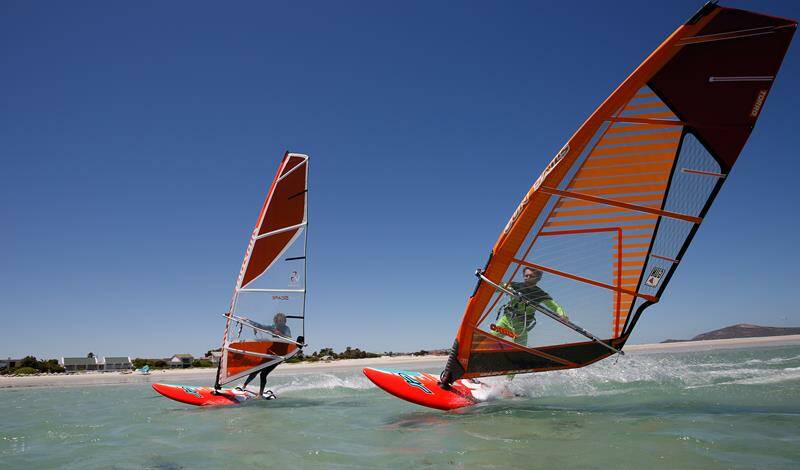 4-south-afrida-langebaan-windsurf-holiday-lagoon-rental-instruction-centre-800x470-jpg.jpg