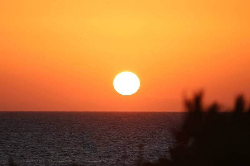 25-greek-islands-karpathos-windsurf-holiday-centre-sunset-jpg.jpg
