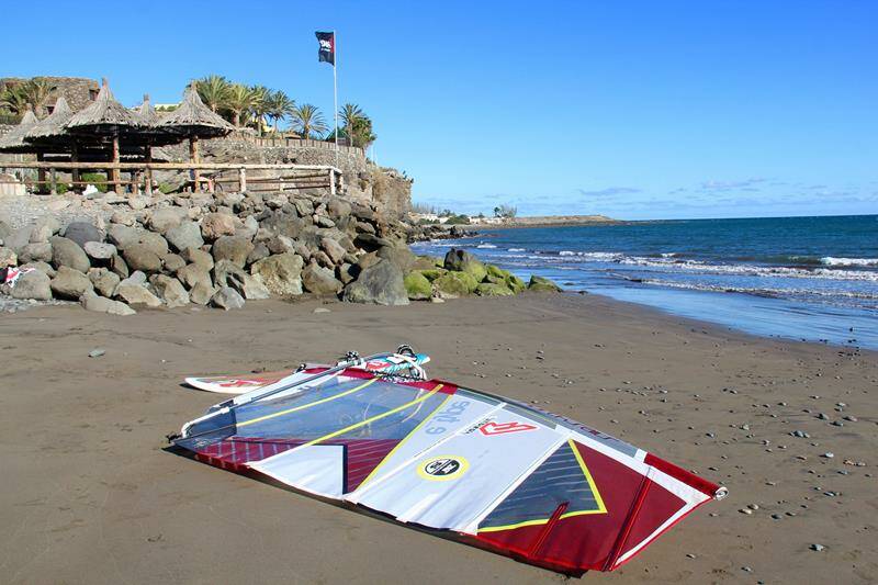 2-canary-islands-gran-canaria-bahia-feliz-windsurf-holiday-beach-1-800x533-jpg.jpg