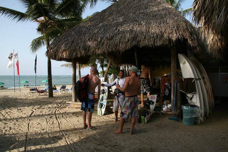 21-sportif-travel-cabarete-dominican-kitesurf-holiday-lessons-instruction-800x533-jpg.jpg