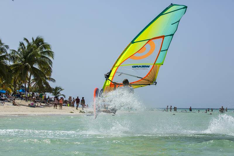 12-tobago-caribbean-windsurf-kitesurf-holiday-windsurf-action-800x533-jpg.jpg