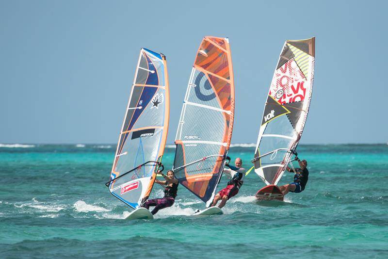 9-tobago-caribbean-windsurf-holiday-windsrufers-group-800x534-jpg.jpg