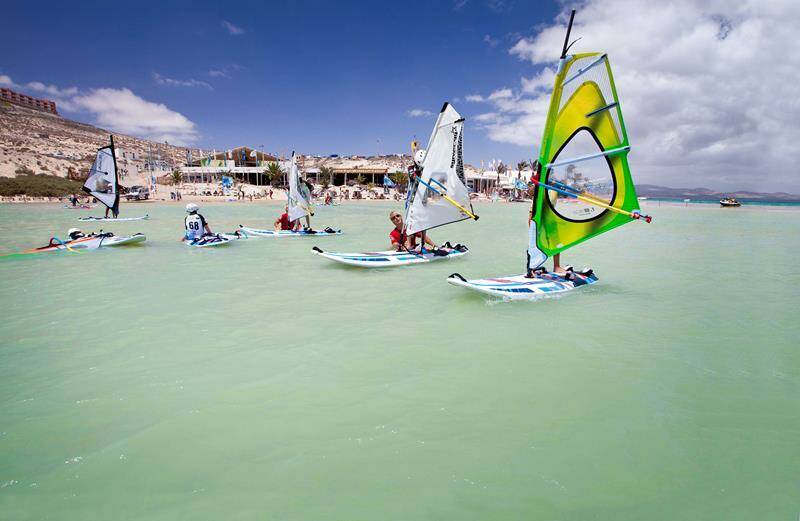 11-fuerteventura-sotavento-windsurf-kitesurf-holiday-windsurf-lessons-800x521-jpg.jpg