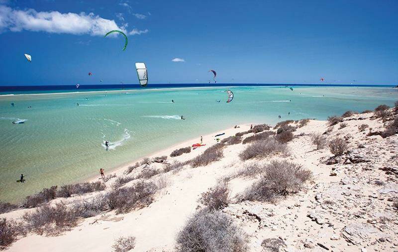 27-fuerteventura-sotavento-windsurf-kitesurf-holiday-beach-lagoon-2-800x506-jpg.jpg