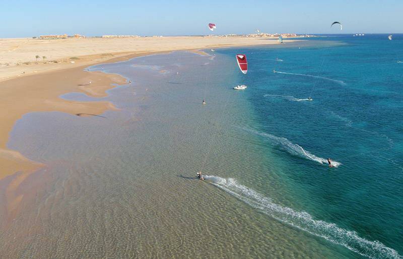 11-soma-bay-red-sea-kitesurfing-holiday-centre-sailing-area-zone-800x514-jpg.jpg