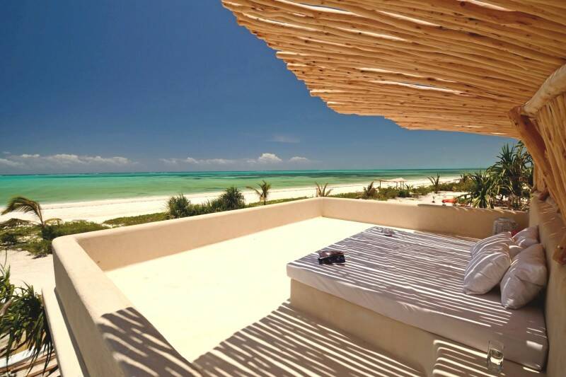 12-zanzibar-africa-kitesurf-holiday-white-sands-roof-top-terrace-800x533-jpg.jpg