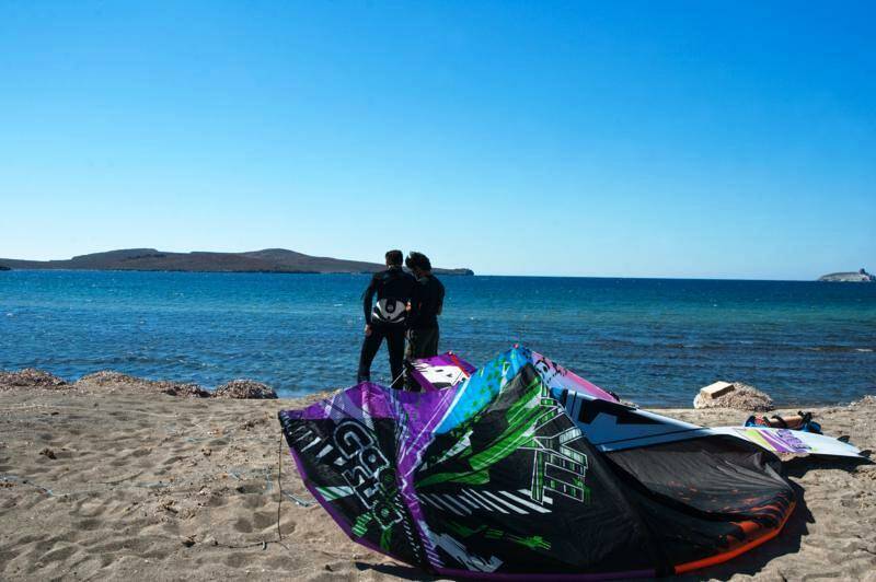 6-sigri-lesvos-mediterranean-windsurf-kitesurf-holiday-equipment-beach-800x532-800x532-jpg.jpg