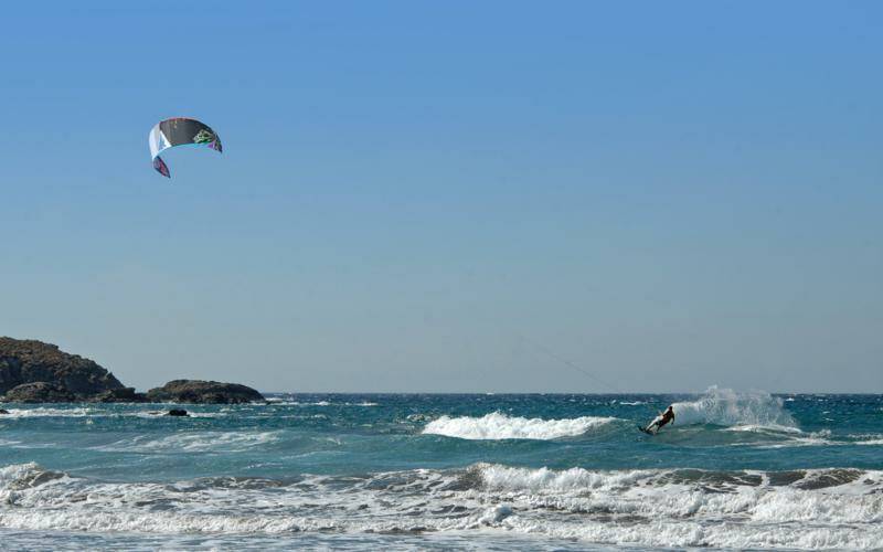 7-sigri-lesvos-mediterranean-windsurf-kitesurf-holiday-kitesurfer-800x500-800x500-jpg.jpg