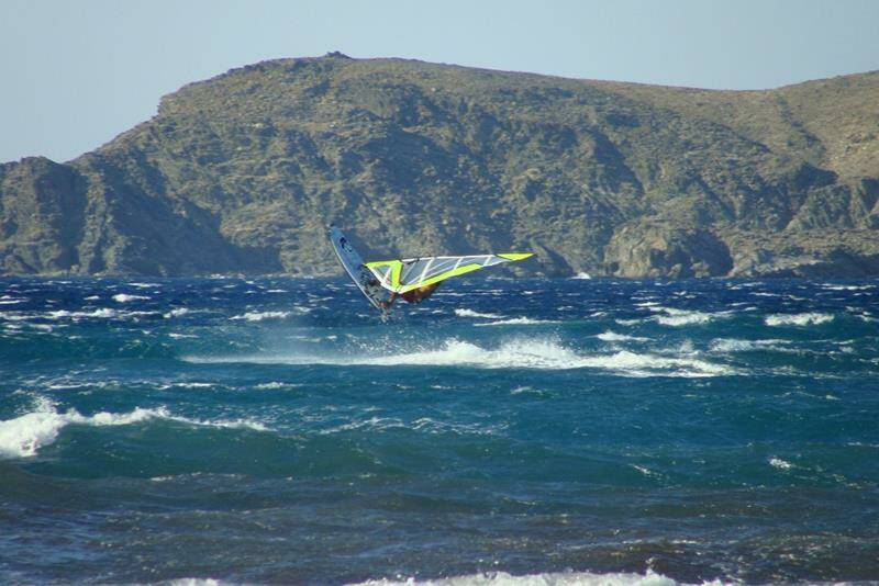 9-sigri-lesvos-mediterranean-windsurf-kitesurf-holiday-windsurf-action-800x534-jpg.jpg
